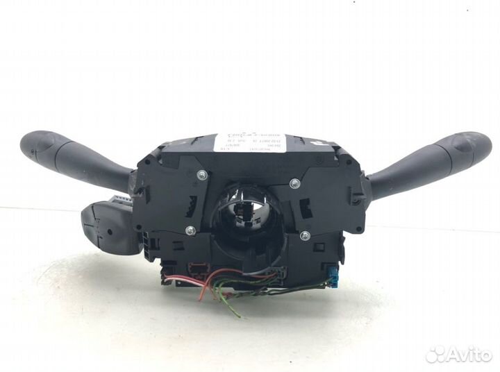 Переключатель подрулевой (стрекоза) Peugeot 207