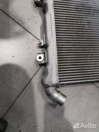 Интеркулер Toyota Land Cruiser 200 4.5