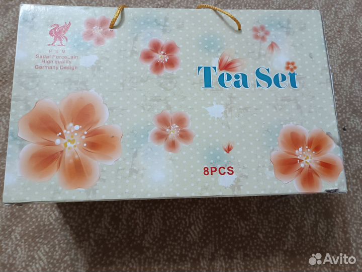 Фарфоровый сервиз