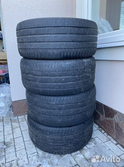 Pirelli P Zero 275/45 R21 и 315/40 R21