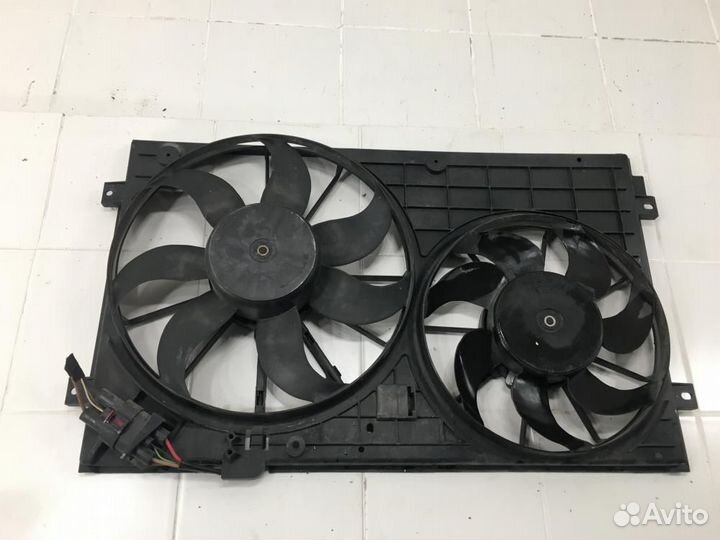 Диффузор вентилятора Volkswagen Passat B7 (2010—2015)