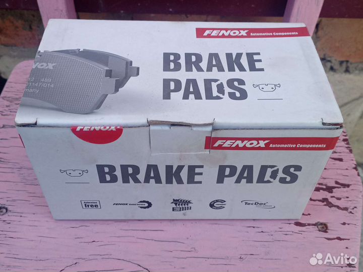 Тормозные колодки Fenox на Volkswagen Polo