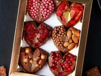 Изготовление шоколадных сердец на заказ