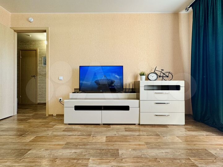 1-к. квартира, 40 м², 8/14 эт.