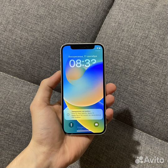 Телефон iPhone 12 mini