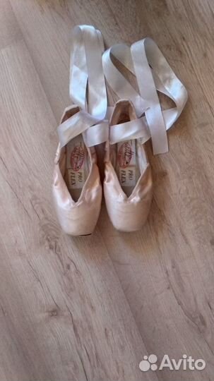 Пуанты размер 2 (1/2) XXX M