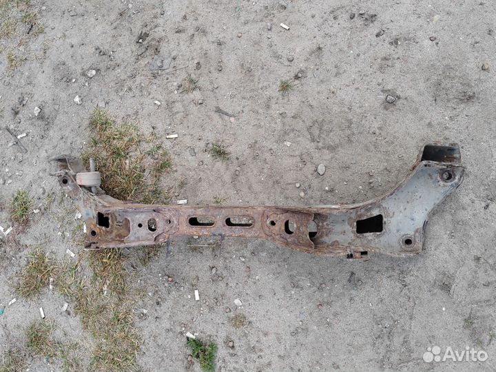 Задний подрамник Киа Сид 1