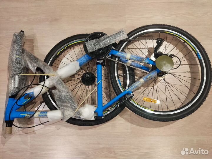 Новый горный велосипед Stels Navigator 590v