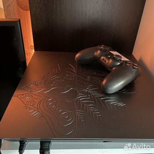 Sony playstation ps4 pro limited edition 1tb