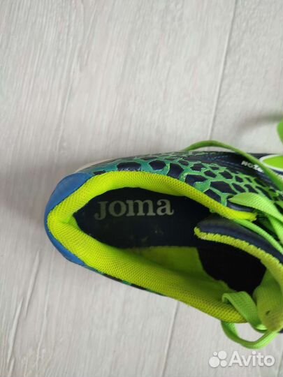 Футбольная обувь joma