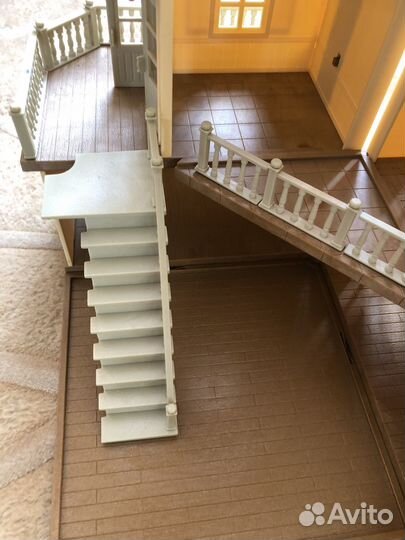 Sylvanian families дом со светом