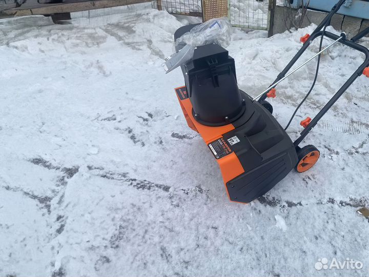 Снегоуборщик carver STE 2146