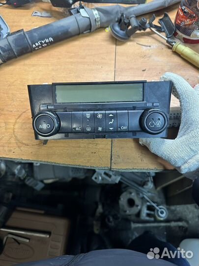 Блок управления климатом Renault Laguna 2