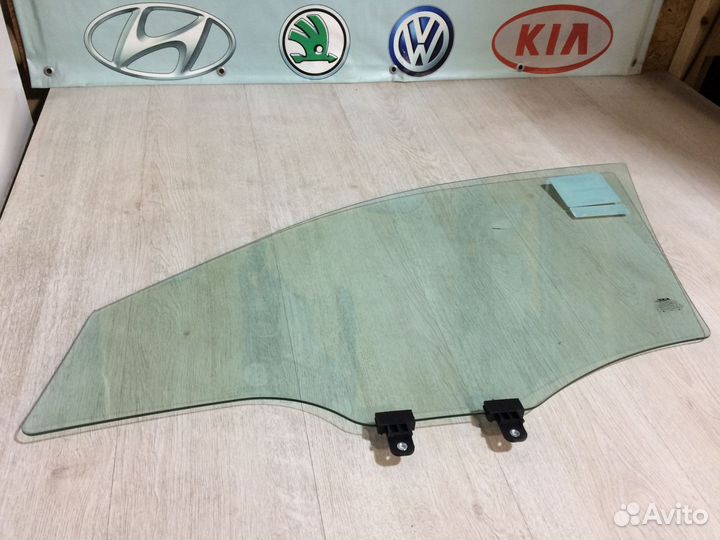 Стекло переднее правое Киа Рио 4 17-20гг Kia Rio