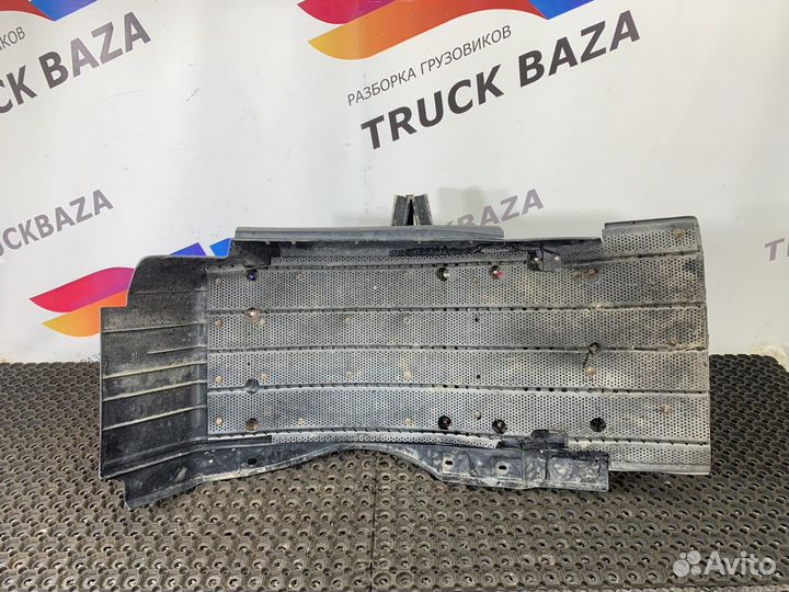 Крыло переднее левое Iveco Stralis