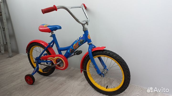 Трехколесный велосипед на 4-6лет