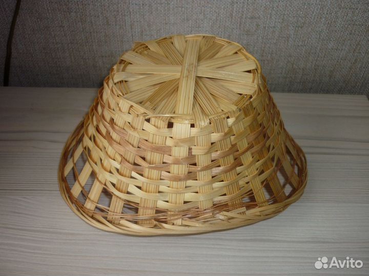 Плетеная корзинка для фруктов