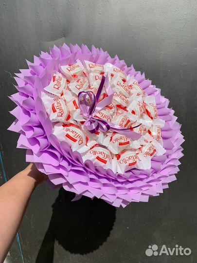 Сладкие букеты из конфет