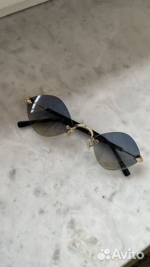 Солнечные очки женские