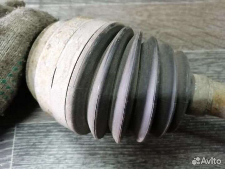 Привод правый АКПП Рено Меган 2