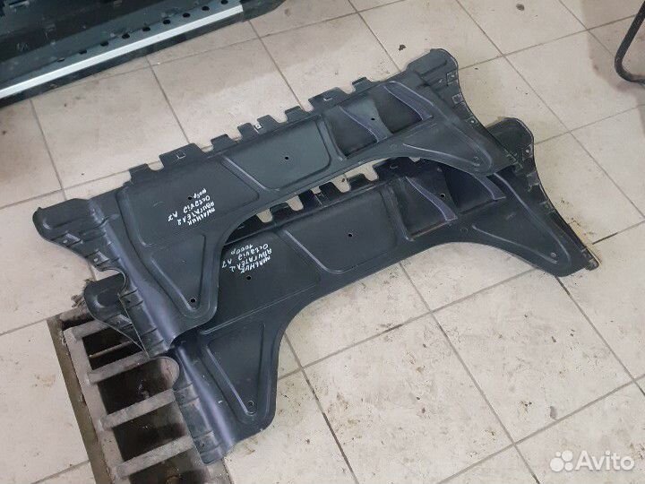 Пыльник двигателя Skoda Octavia A7