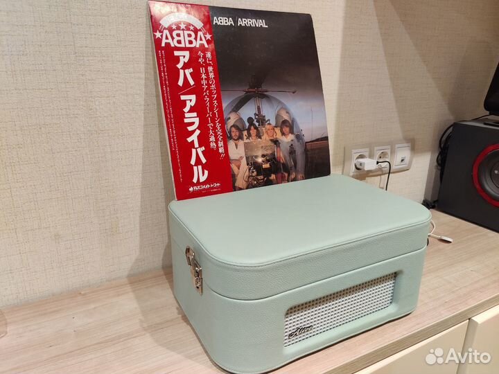 Виниловый проигрыватель Alive Audio stories