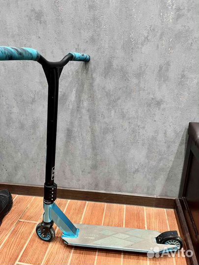 Трюковой самокат Krostek Extrim