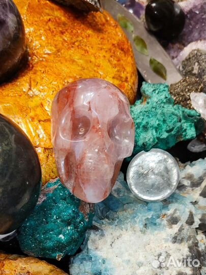 Коллекционные минералы, шкатулки,подсвечники, ножи