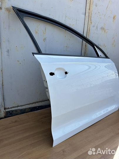 Дверь передняя правая на volkswagen polo 6