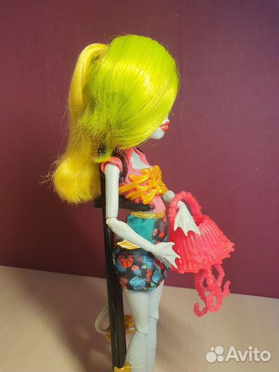 Кукла монстр хай Лагунафаер