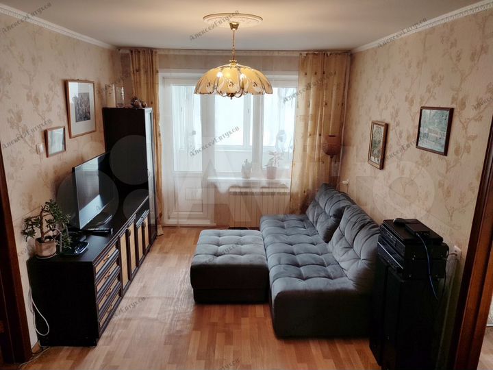 4-к. квартира, 70 м², 2/9 эт.