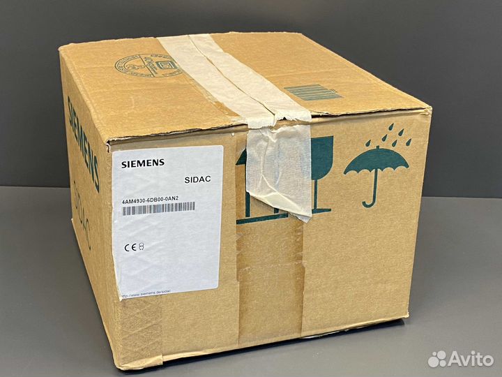 Siemens 4AM4930-6DB00-0AN2 новые, 7 шт