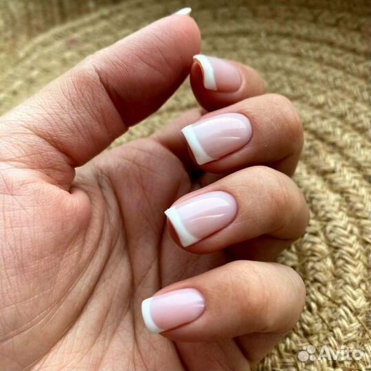 Маникюр. Смарт-педикюр. Опыт. Центр.рынок