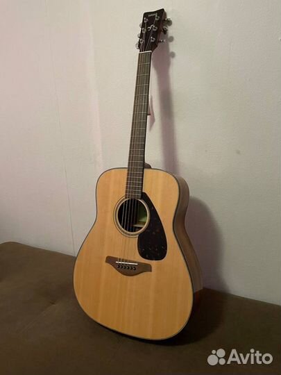 Акустическая гитара Yamaha FG 800N