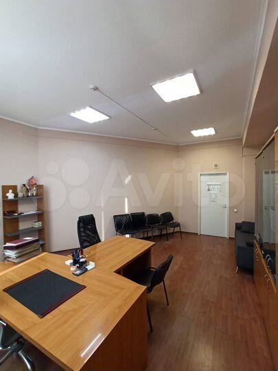 Офис, 229.8 м²