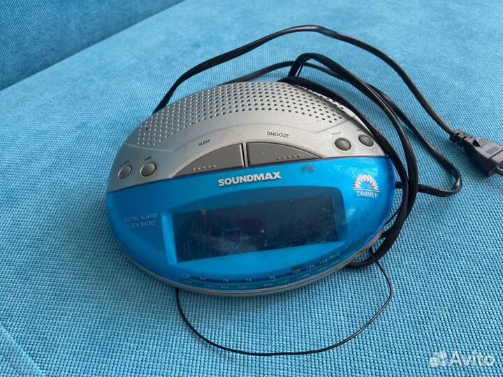 Радиочасы с будильником