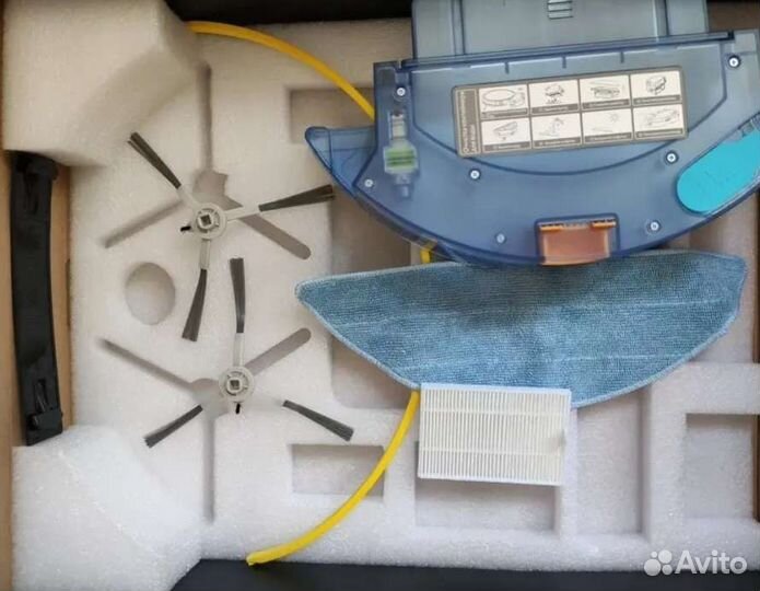 Робот пылесос redmond rv r650s