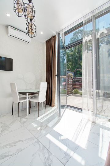 1-к. апартаменты, 40 м², 1/5 эт.