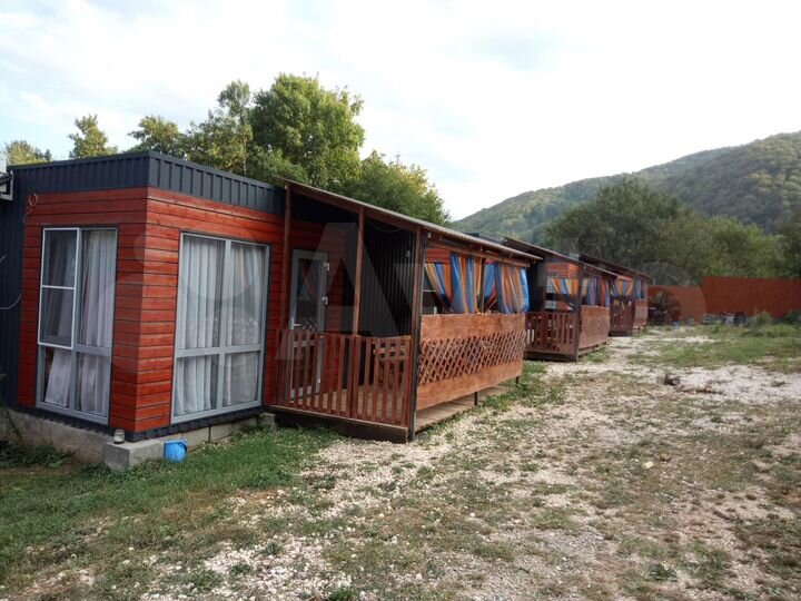 Коттедж 20 м² на участке 8 сот.