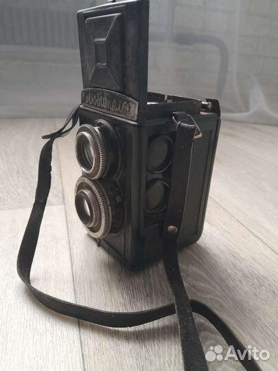 Плёночный фотоаппарат 