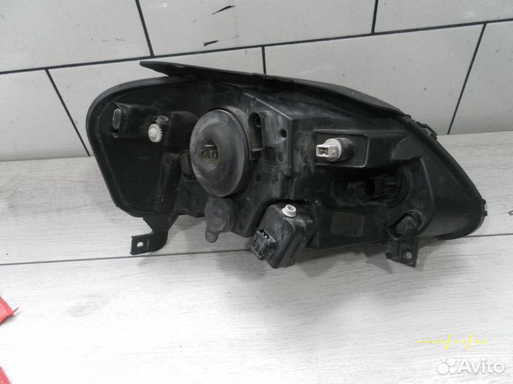 Фара левая volkswagen fox