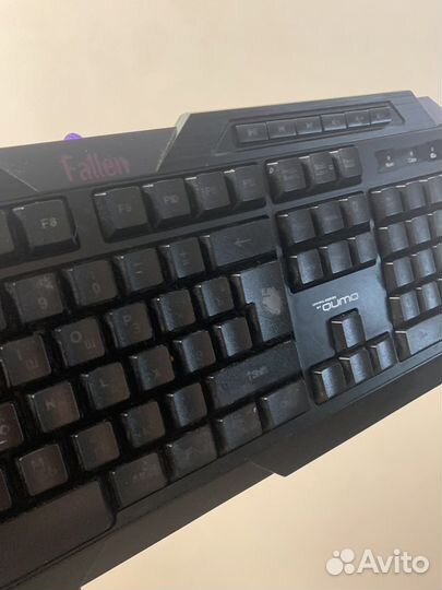 Игровая клавиатура с подсветкой