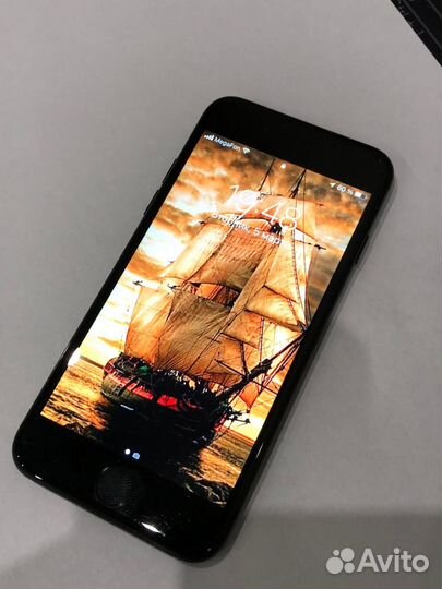 iPhone 7, 128 ГБ