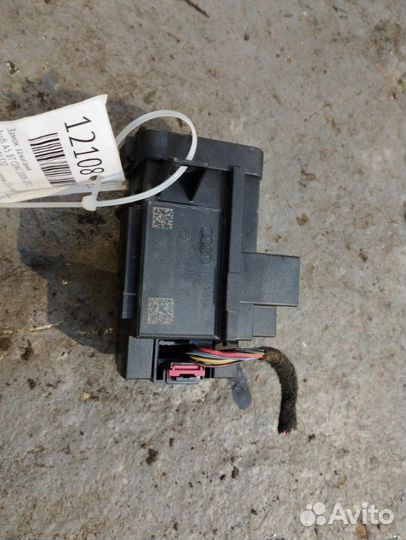 Замок зажигания Audi A5 8T CDN 2008-2011