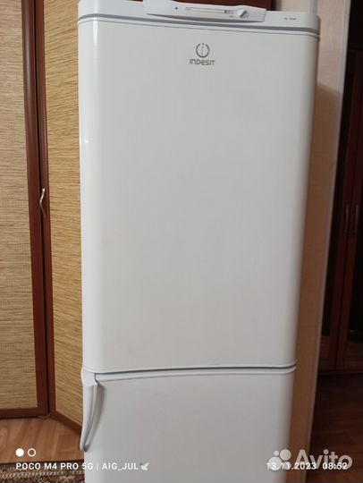 Холодильник бу в рабочем состоянии