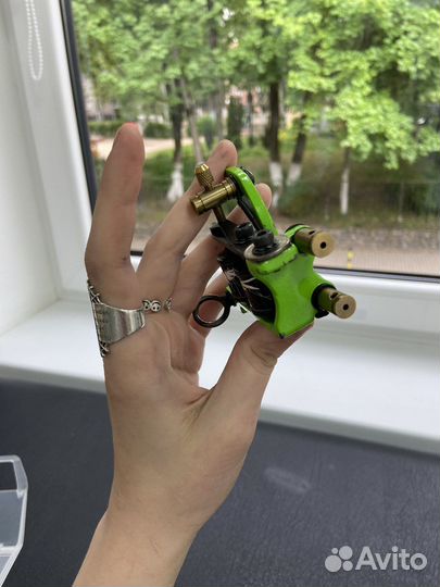 Тату-машинка индукционная