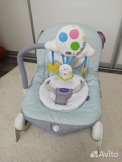 Шезлонг детский chicco