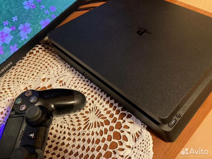 Sony PS4 Playstation 4 slim В идеальном состоянии