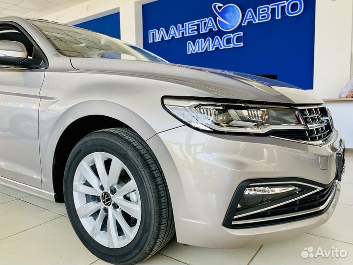 Volkswagen Bora 1.5 AT, 2022