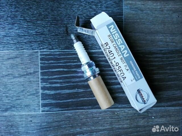 Свеча зажигания оригинал Nissan Almera 1.5 - 1.8L